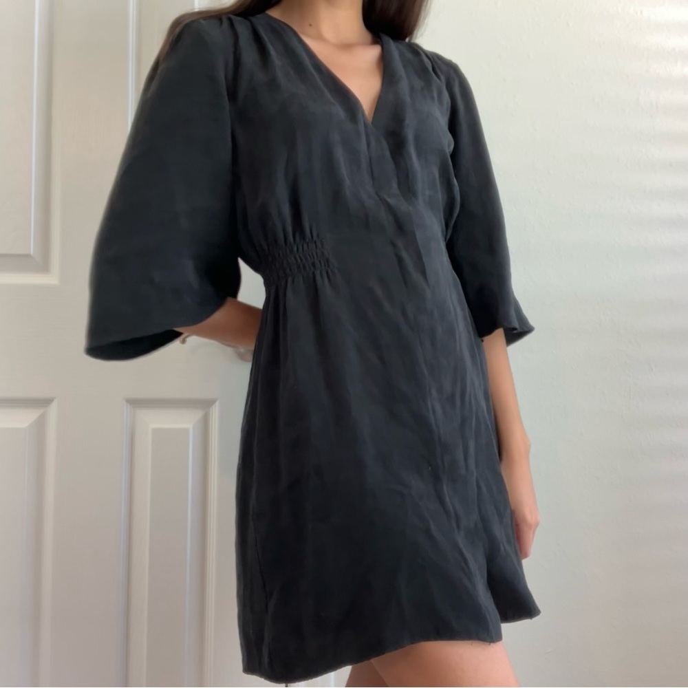 Zara Fillsens Black Button up Flowy Half Sleeves